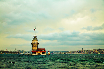 Image showing Maiden's island in Istanbul, Turkey