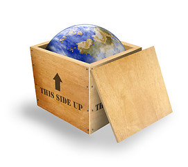 Image showing Globe Crate Retro