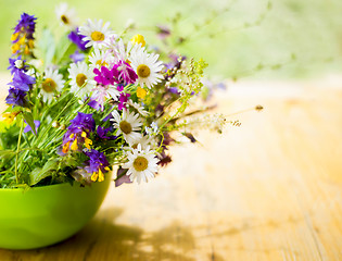 Image showing beautiful bouquet of bright wildflowers