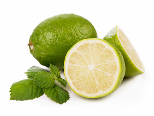 Image showing Fresh limes, mint leaves