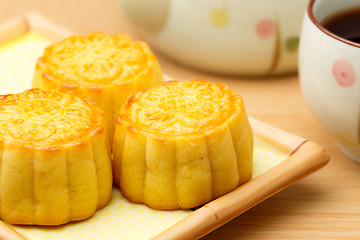 Image showing Chinese Mooncake and tea