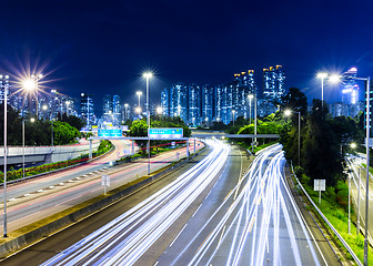 Image showing Busy traffic on highway at night