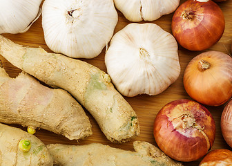 Image showing Group of ginger, garlic and allium ascalonicum