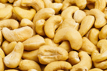 Image showing Fresh cashew nuts cloes up