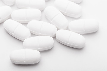 Image showing White pills