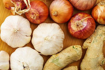 Image showing Group of ginger, garlic and allium ascalonicum