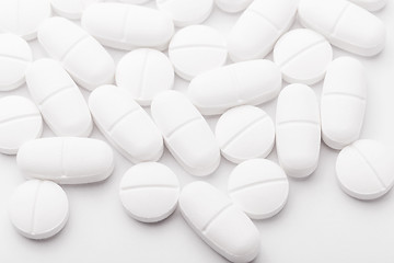 Image showing White pills