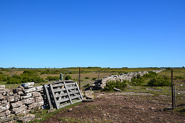 Image showing The old gate