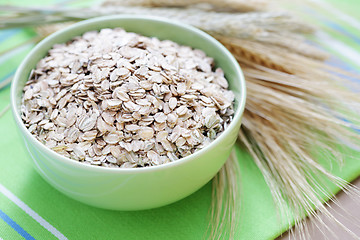 Image showing bowl of oats