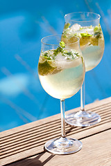 Image showing hugo prosecco elderflower soda ice summer drink 