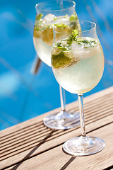 Image showing hugo prosecco elderflower soda ice summer drink 