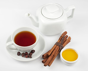 Image showing berries  tea