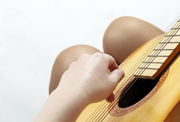 Image showing Playing the guitar