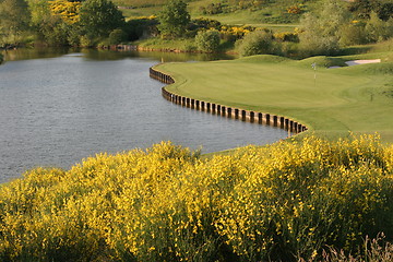 Image showing hole 2 on albatros course, golf national, paris