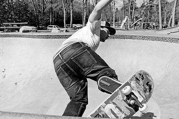 Image showing Skateboarder Skating a Bowl
