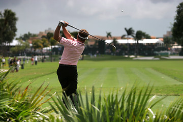 Image showing man golf swing in Doral, Miami