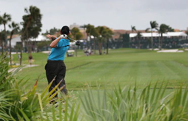 Image showing man golf swing in Doral, Miami