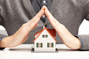 Image showing Hands as a protecting roof