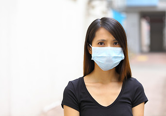 Image showing Asian woman wear protective face mask