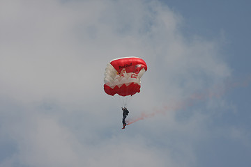 Image showing Parachuter