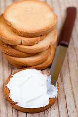 Image showing snack crackers with cream cheese