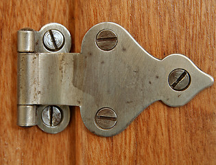 Image showing Old Hinge 1