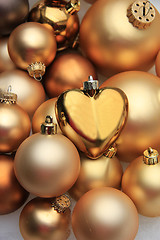 Image showing christmas ornaments: 50 shades of gold