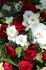 Image showing Red and white bridal arrangement