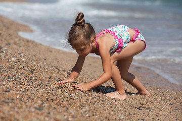 Image showing Little girl at the beach