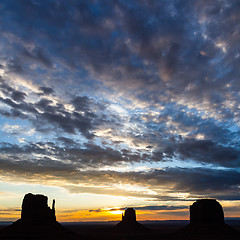 Image showing Monument Valley Sunrise