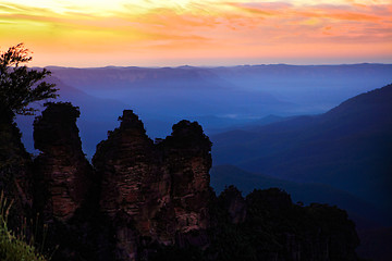 Image showing Dawn sunrise silhouettes the Three Sisters Blue Mountains Austra