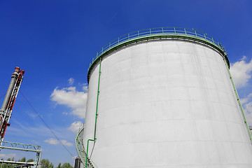Image showing Large industrial silo with blue sky