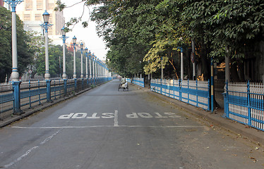 Image showing Empty street in Kolkata