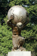 Image showing Statue of Atlas