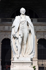 Image showing Victoria Memorial in Kolkata, India. Statue of Lord Curzon.