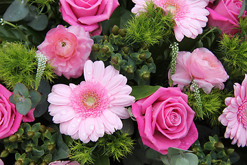 Image showing Wedding flowers in various shades of pink