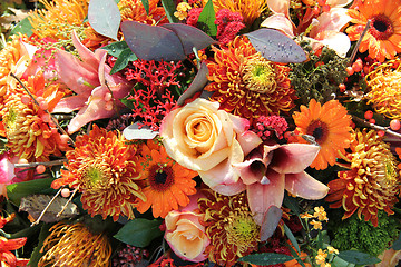 Image showing Flower arrangement in autumn colors