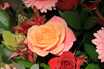 Image showing Wedding flowers in red and pink