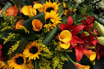 Image showing Lily bouquet in yellow and red