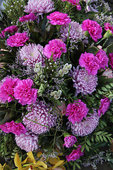 Image showing Purple and pink wedding flowers