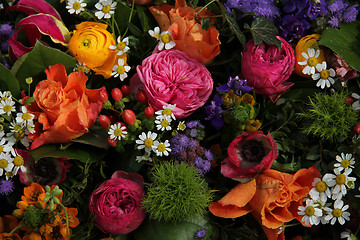 Image showing Mixed spring bouquet