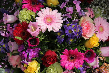 Image showing Mixed bouquet in pink, purple and red