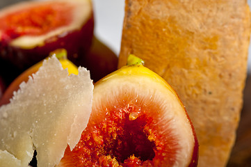 Image showing pecorino cheese and fresh figs 