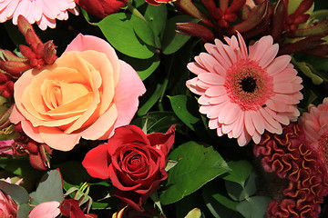 Image showing Wedding flowers in red and pink