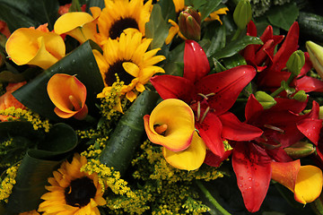 Image showing Lily bouquet in yellow and red