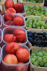 Image showing Fruit at a market