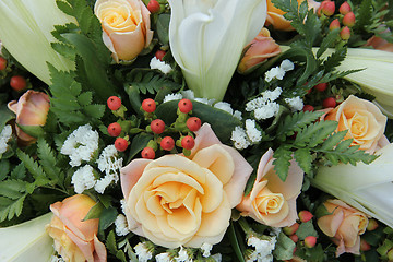 Image showing Roses and lillies in a bridal arrangement