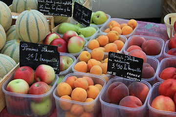 Image showing Fruits at a market