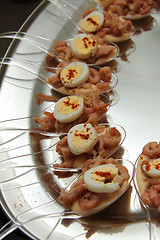 Image showing shrimp amuse appetizer on spoon