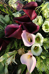 Image showing Calla lillies wedding arrangement